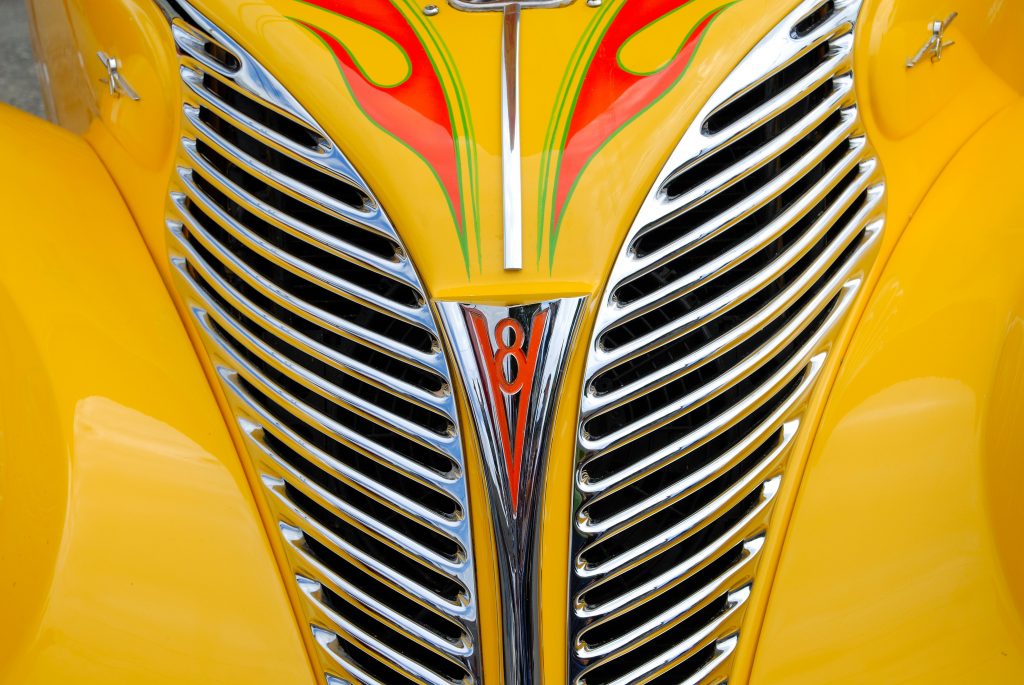 V8 logo on classic car